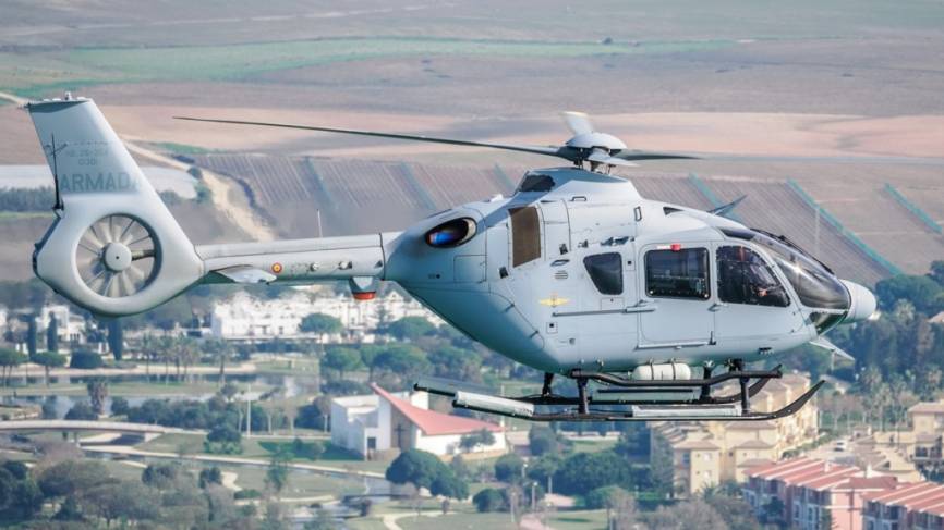 Uno de los 2 H135 P3H “Nival” que llegaron a Rota (Cádiz) el pasado 11 de diciembre. (foto José Antonio Almarza)