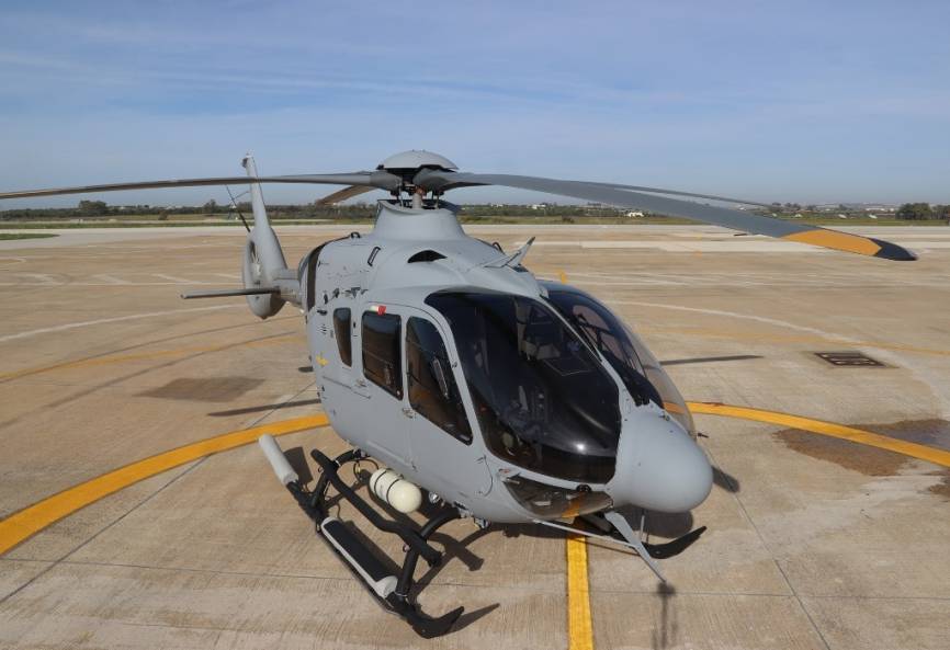 Los H135 tienen unas líneas muy aerodinámicas. (foto Julio Maíz)