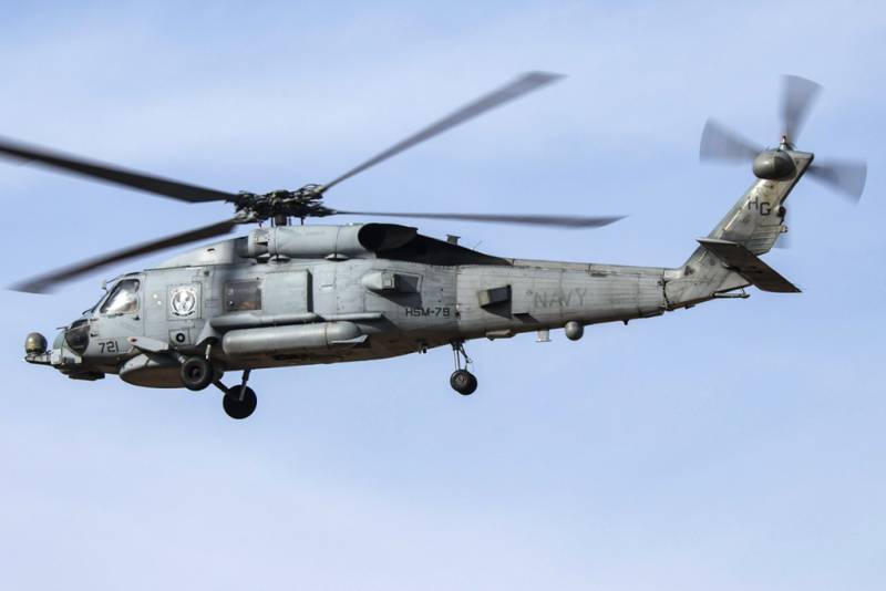 Uno de los helic�pteros MH-60R de la US Navy participante en el TLP. (foto Rub�n Galindo)