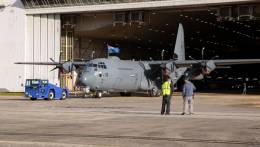 El nuevo C-130J-30 Sper Hrcules de la Fuerza Area de Nueva Zelanda. (foto Lockheed Martin)