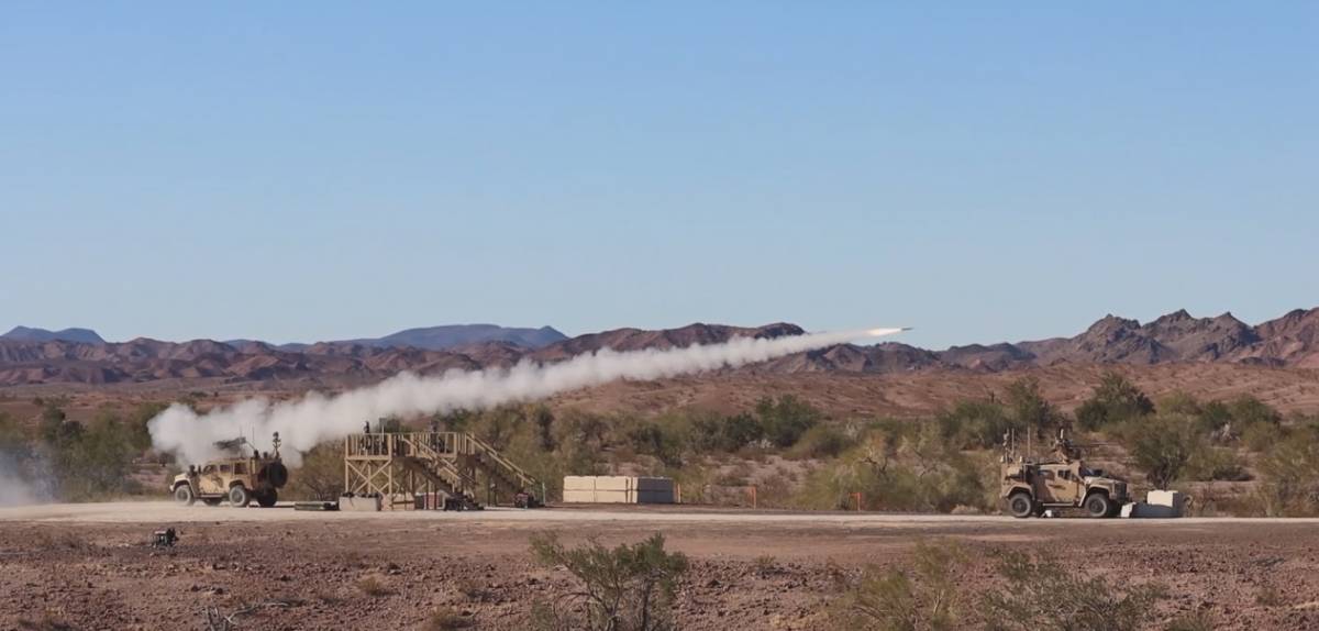 Se han realizado últimamente intensas pruebas del MADIS que han incluido el disparo de misiles antiaéreos. (USMC) Se han realizado últimamente intensas pruebas del MADIS que han incluido el disparo de misiles antiaéreos. (USMC)