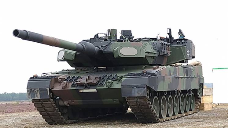 Los Leopard 2A8 son carros de combate alemanes especialmente potentes y capaces. (KMW)