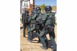 Buena parte de los adiestramientos ms dinmicos, como los de aperturas, tienen lugar en las instalaciones del PEFE prximo a Logroo (foto Octavio Dez Cmara).