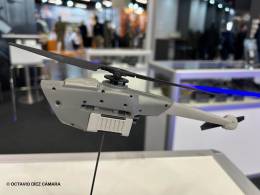 Micro RPAS de la familia Black Hornet 4 . (Octavio Dez Cmara)