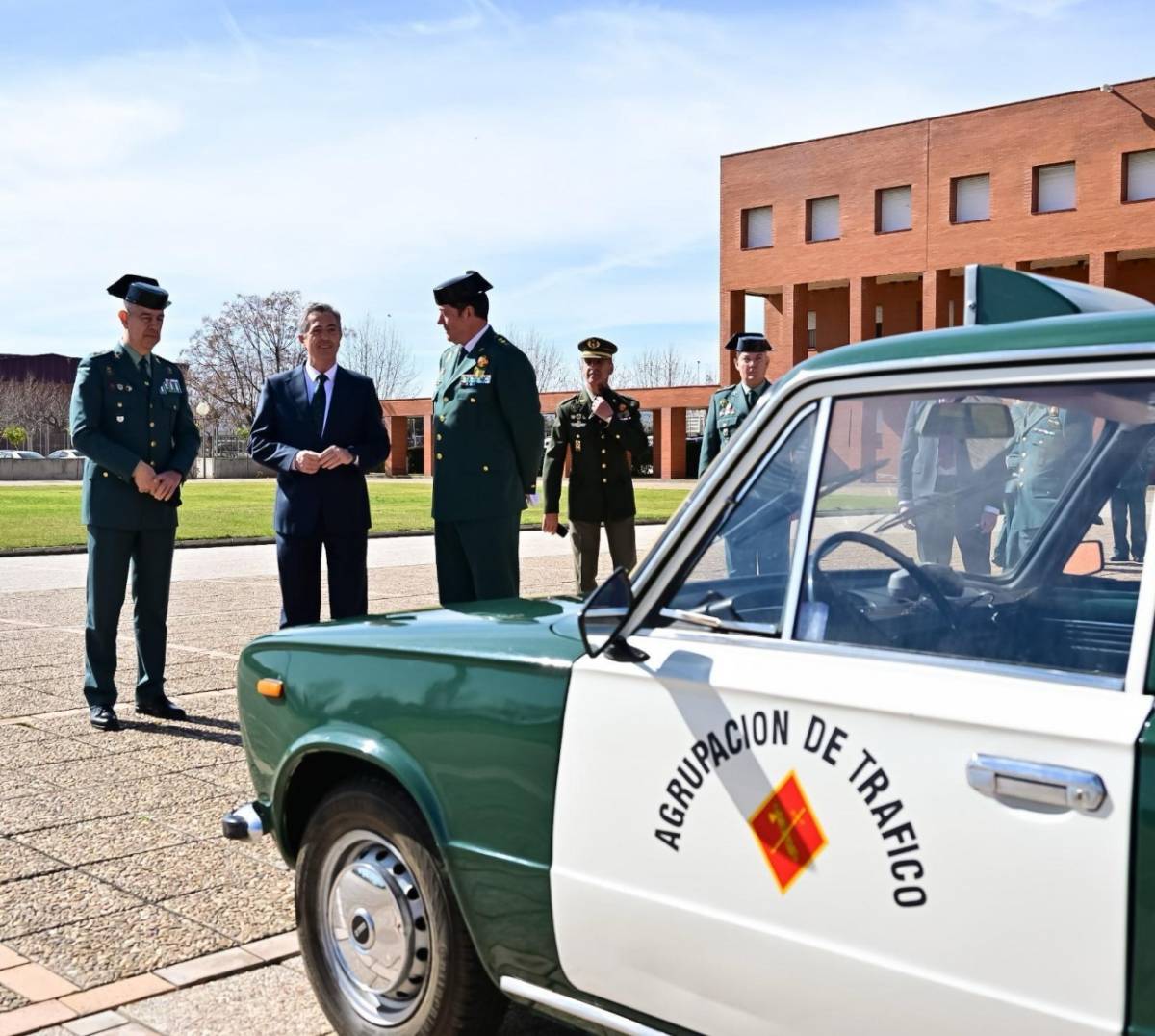 El Director General de la Guardia Civil ha anunciado que Mérida es el lugar escogido para los actos de la Patrona de la Benemérita. (Guardia Civil) El Director General de la Guardia Civil ha anunciado que Mérida es el lugar escogido para los actos de la Patrona de la Benemérita. (Guardia Civil)