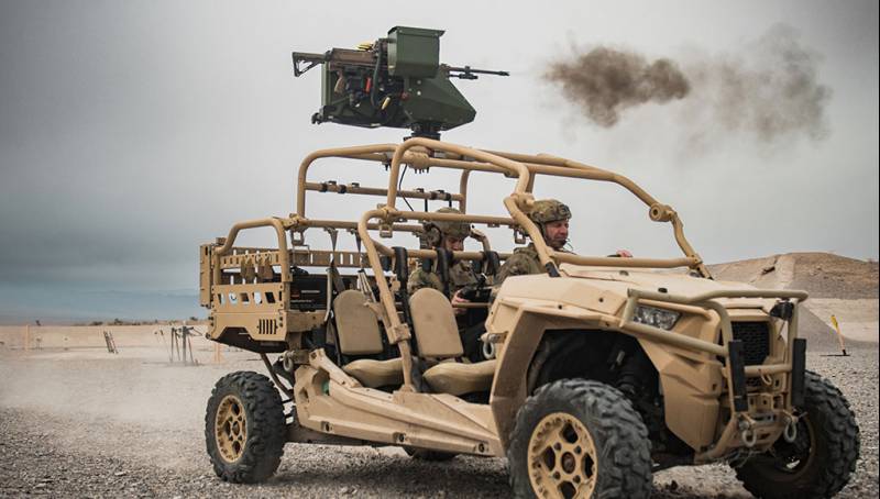 La Pitbull AD puede situarse en peque�os veh�culos ATV todo terreno con estructura superior tubular. (Sig Sauer).  