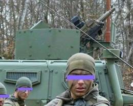 El visor hologrficos vsm 028 instalado en el LAG-40 que arma un VAMTAC ST5. (foto NATO) 