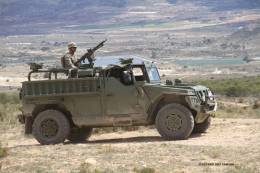 Los VMOE son potentes todo terreno que permiten desplazar un pequeo grupo de personal de Operaciones Especiales de forma rpida y cmoda.   (Octavio Dez Cmara)