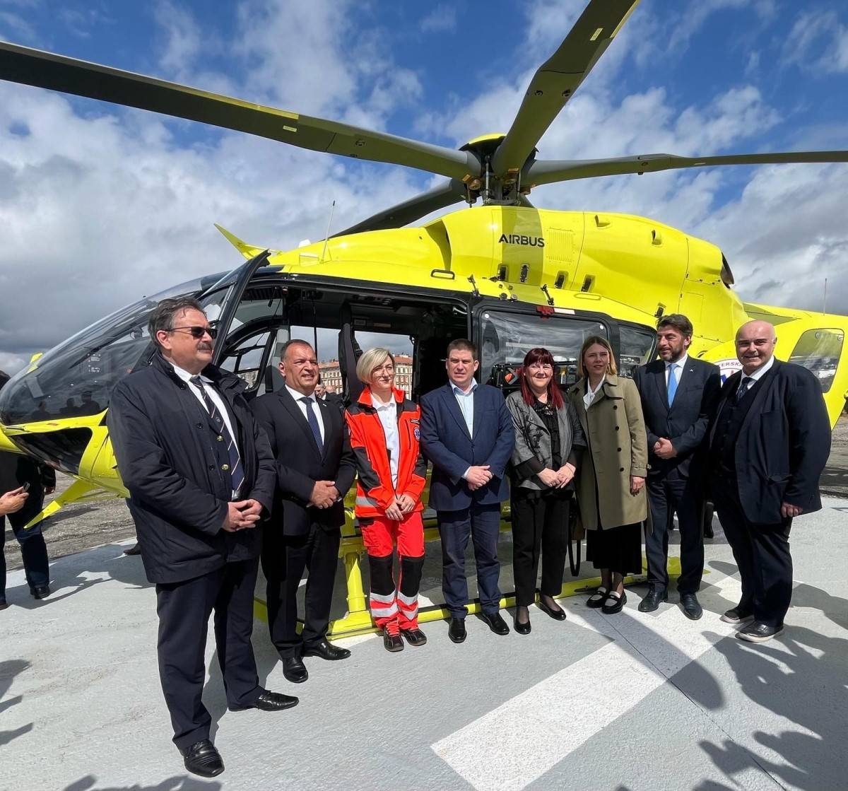 H145 de Grupo Eliance en Rjeka. H145 de Grupo Eliance en Rjeka.