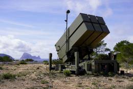 Unidad de Defensa Antiarea NASAMS (Estado Mayor de la Defensa)