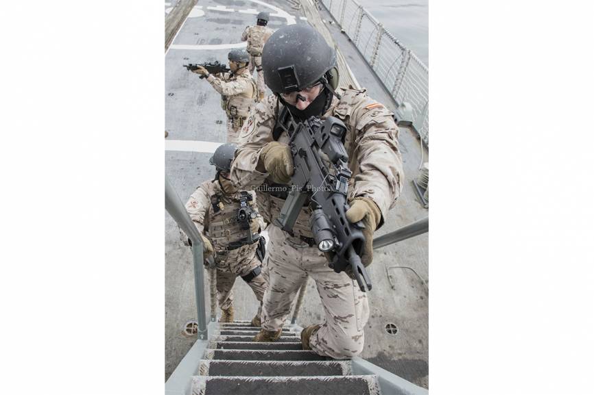 Los Equipos Operativos de Seguridad apoyan las labores de seguridad y defensa de nuestros buques desplegados en operaciones.