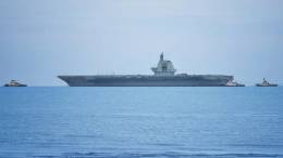 El portaaviones Fujian parte para completar sus primeras pruebas de mar. (foto RupprechtDeino)