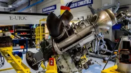 Taller de motores de Aviation Group. Foto: Aviation Group