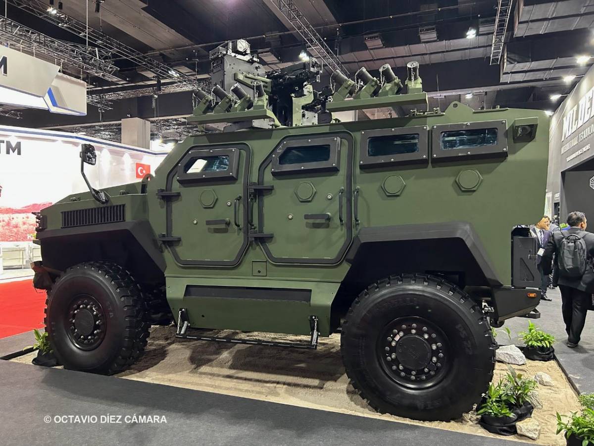 Las lneas de este blindado multipropsito tipo HMAV son especialmente modernas y sus prestaciones ptimas si se tiene en cuenta su bajo coste.  (Octavio Dez Cmara)