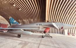 El Eurofigther C.16-66 lleva en su cola el anagrama del 50 aniversario del Ala 14.  (Foto Ala 14)