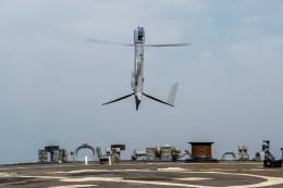 Operaci�n con el Felxrotor a bordo del buque USS Paul Hamilton durante EL EJERCICIO IMX23 (Petty Officer 2nd Class Elliot Schaudt, via Airbus)