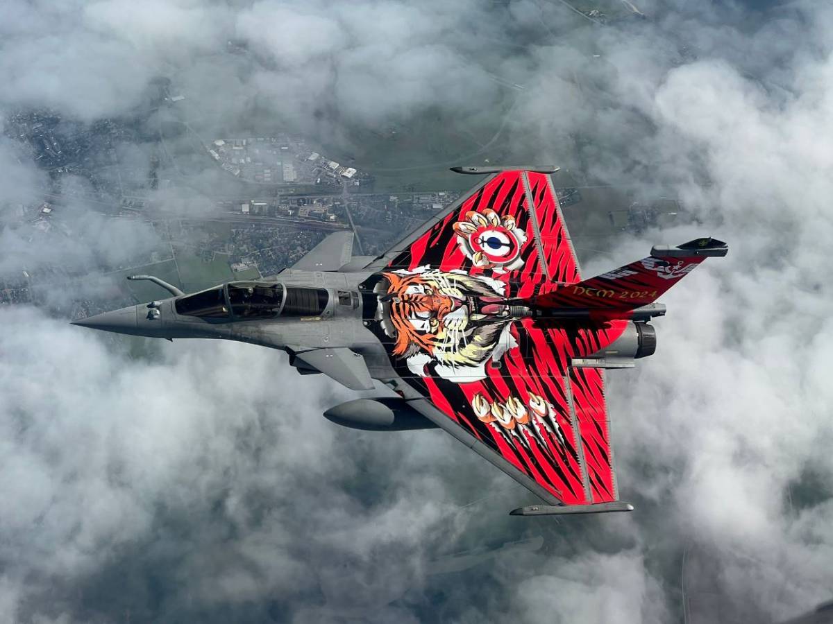 El espectacular Dassault “Rafale” de la Flotille 11F de la Marina Nacional de Francia. El espectacular Dassault “Rafale” de la Flotille 11F de la Marina Nacional de Francia.