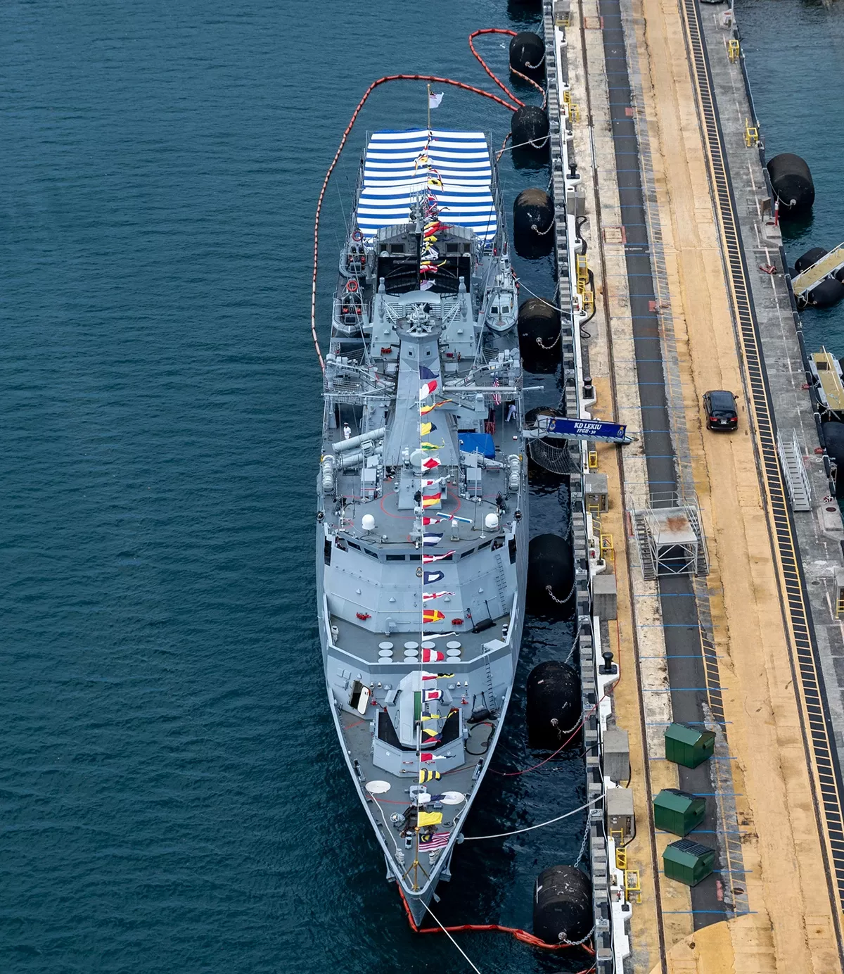 La Fragata KD Lekiu (FFG-30) de la Marina de Malasia. Foto: DIVDS (Defense Visual Information Distribution Service). La Fragata KD Lekiu (FFG-30) de la Marina de Malasia. Foto: DIVDS (Defense Visual Information Distribution Service).