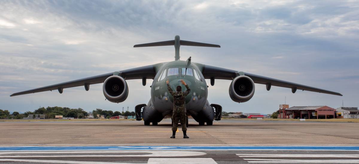 KC390 de la Fuerza Aérea Brasileña (Força Aérea Brasileira) KC390 de la Fuerza Aérea Brasileña (Força Aérea Brasileira)