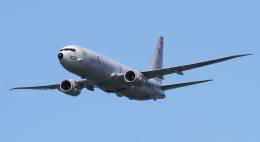 Un P-8A de la US Navy volando sobre Rota. (foto Julio Maz)