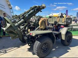 Quadriga es un novedoso, ligero e ingenioso sistema de mortero rob�tico m�vil surgido en Rusia como consecuencia de las experiencias de combate. (Octavio D�ez C�mara)