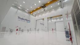 La sala blanca de integraci�n de sat�lites en Tres Cantos (Thales Alenia Space)