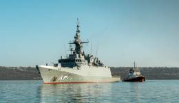 La corbeta �Al-Diriyah� (830), la segunda de las entregadas por parte de Navantia a la Real Marina de Arabia Saudita. (foto Ministerio de Defensa de Arabia Saudita)