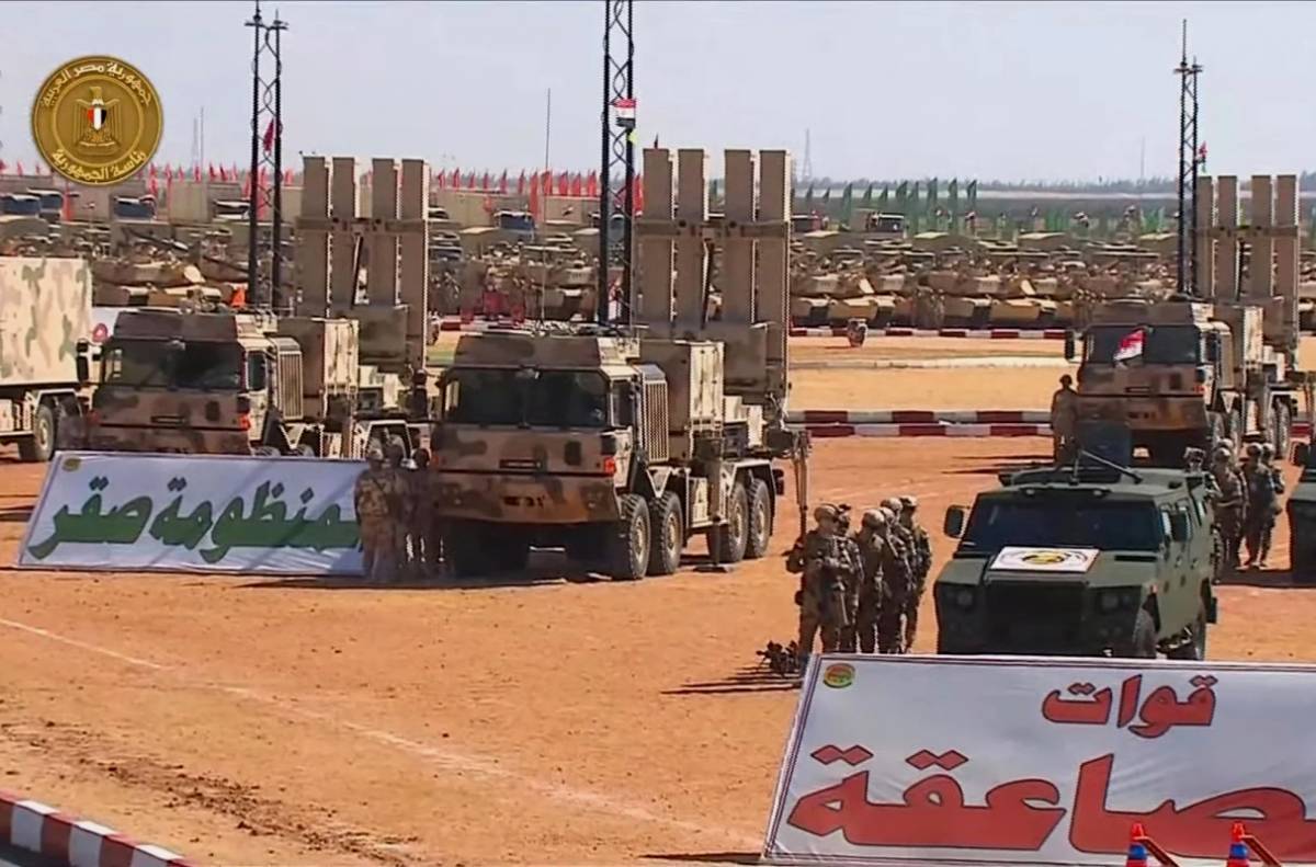 Sistema de defensa aérea de medio alcance IRIS-T SLM. Sistema de defensa aérea de medio alcance IRIS-T SLM.