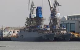 Dos de las corbetas de la clase �Al-Jubail� durante su fase de construcci�n en Navantia. (foto defensa.com)