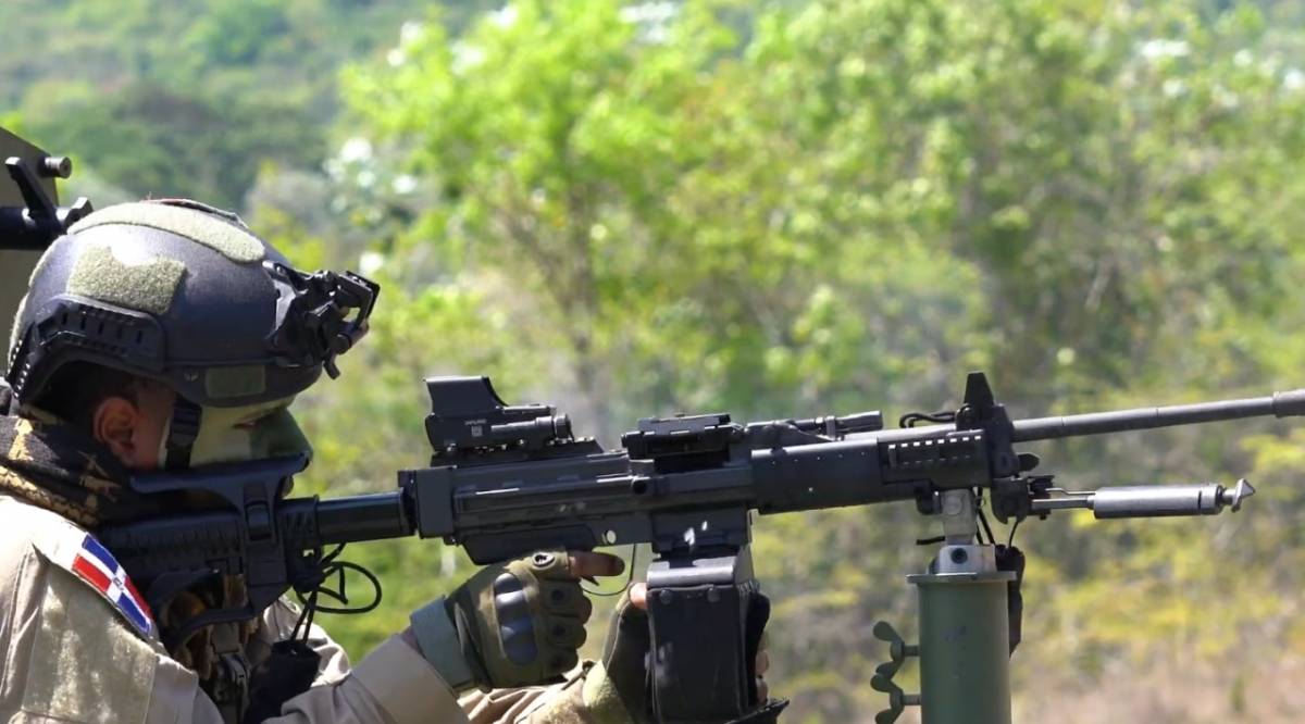 Ametralladora ligera IMI Negev NG5 LMG de 5,56 mm montada sobre un vehículo. (Foto: ERD) Ametralladora ligera IMI Negev NG5 LMG de 5,56 mm montada sobre un vehículo. (Foto: ERD)