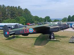 El Avro �Lancaster� Mark X, expuesto en la CFB Greenwood. (Foto Stephane Andris)