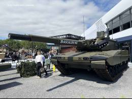 Ya se postulan algunos diseos que avanzan de forma coherente a la prxima generacin de carros de combate. (Octavio Dez Cmara)