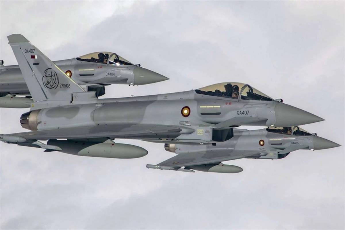 Formación de Eurofighter Typhoon de la Fuerza Aérea del Emirato de Qatar. Formación de Eurofighter Typhoon de la Fuerza Aérea del Emirato de Qatar.