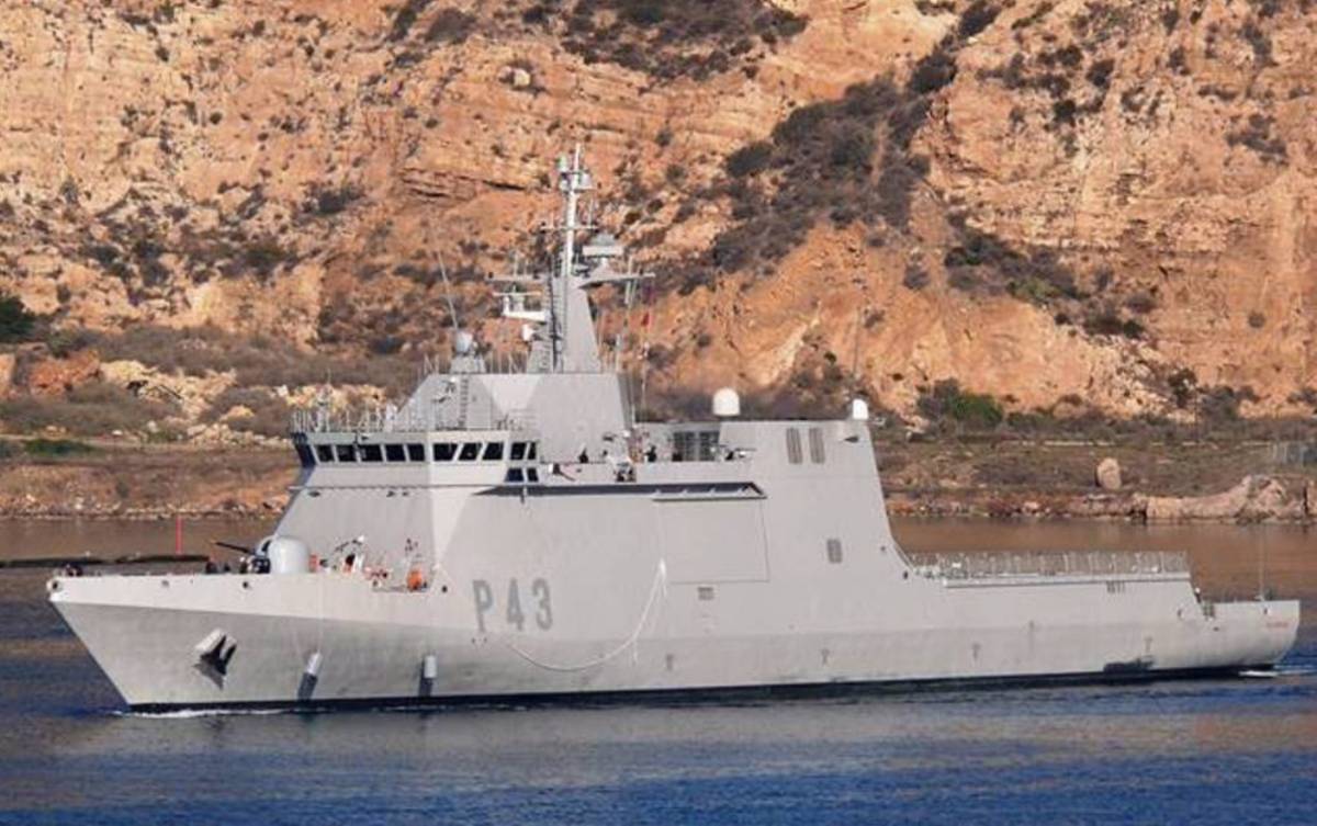 Buque de acción marítima “Relámpago”. (Armada) Buque de acción marítima “Relámpago”. (Armada)