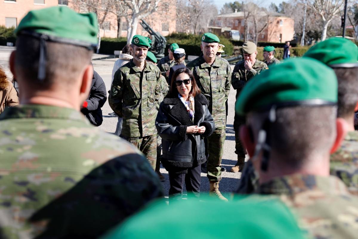 Visita de la ministra a las instalaciones militares en Zaragoza. (Ministerio de Defensa) Visita de la ministra a las instalaciones militares en Zaragoza. (Ministerio de Defensa)