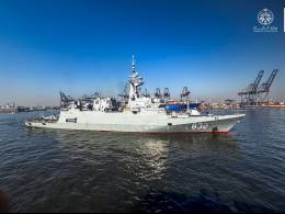La corbeta Hail (832), la tercera de las entregadas por parte de Navantia a la Real Marina de Arabia Saudita llegando a Pakistn. (foto Ministerio de Defensa de Arabia Saudita)