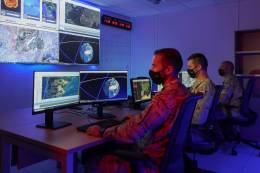 Personal del Centro de Operaciones y Vigilancia Espacial del Ejrcito del Aire y del Espacio. (GMV)