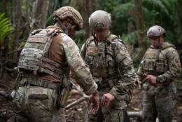 Fuerzas especiales del SENAN y del 7th SFG. (Foto: SOCSOUTH)