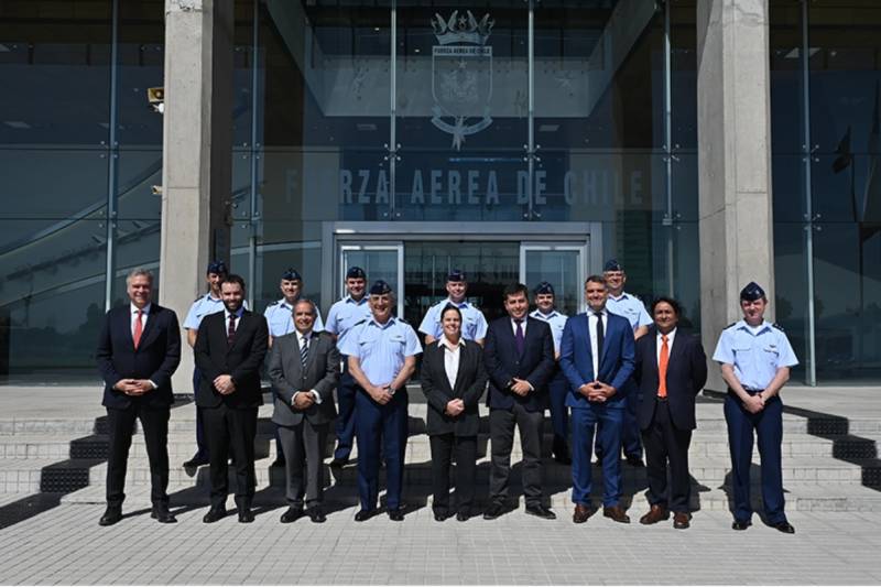 Visita al Cuartel General de la Fuerza Area de Chile y el futuro Centro Espacial Nacional de Chile. (Fuerza Area de Chile)