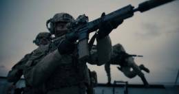 Los fusiles de asalto SIG MCX han sido adquiridos en un n�mero de 1.500 ejemplares para dotar a las unidades antiterroristas y especiales de los Royal Marines brit�nicos. (Royal Navy)