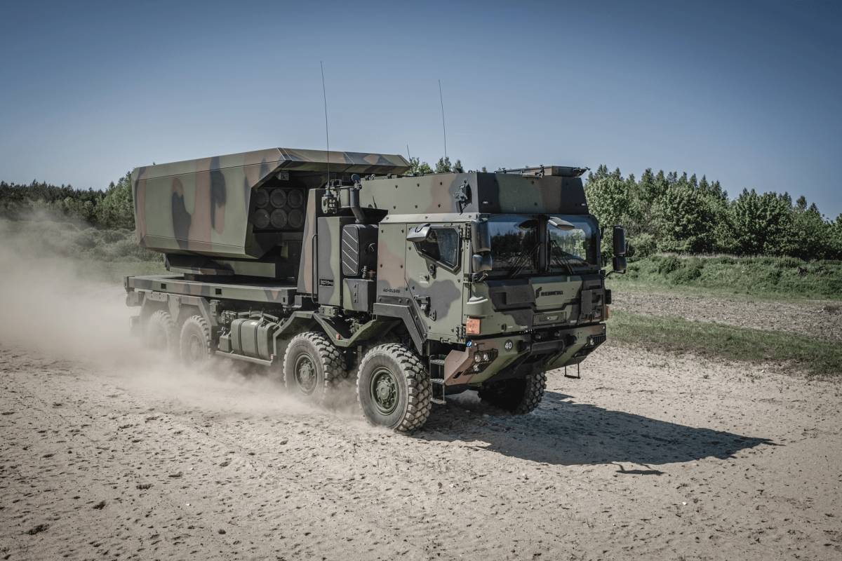 El GMARS combina la potencia de fuego del MLRS y la movilidad de un camión 8x8 (Rheinmetall) El GMARS combina la potencia de fuego del MLRS y la movilidad de un camión 8x8 (Rheinmetall)