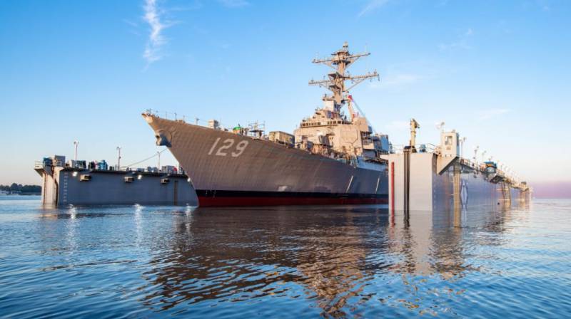 Traslado en dique seco hasta su botadura en el mar del futuro destructor USS Jeremiah Denton (DDG-129). (Foto: HII Ingalls Shipbuilding) Traslado en dique seco hasta su botadura en el mar del futuro destructor USS Jeremiah Denton (DDG-129). (Foto: HII Ingalls Shipbuilding)