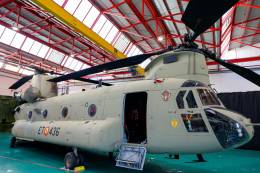 El nuevo y ltimo Chinook modernizado con la matrcula ET-436. (foto: Ministerio de Defensa)