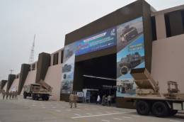 Exposicin de vehculos militares en SITDEF 2023. (foto: SITDEF) 