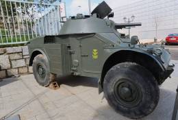 El AML-60 de la Fundacin Don Rodrigo pintado con los colores de la Infantera de Marina espaola. (Foto Julio Maz)