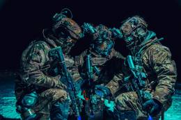 Miembros de las fuerzas especiales del Ejrcito de Chile durante un ejercicio tctico. (foto: Ejrcito de Chile)