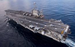 El portaaviones USS �Harry S. Truman� navegando. (foto: US Navy)
