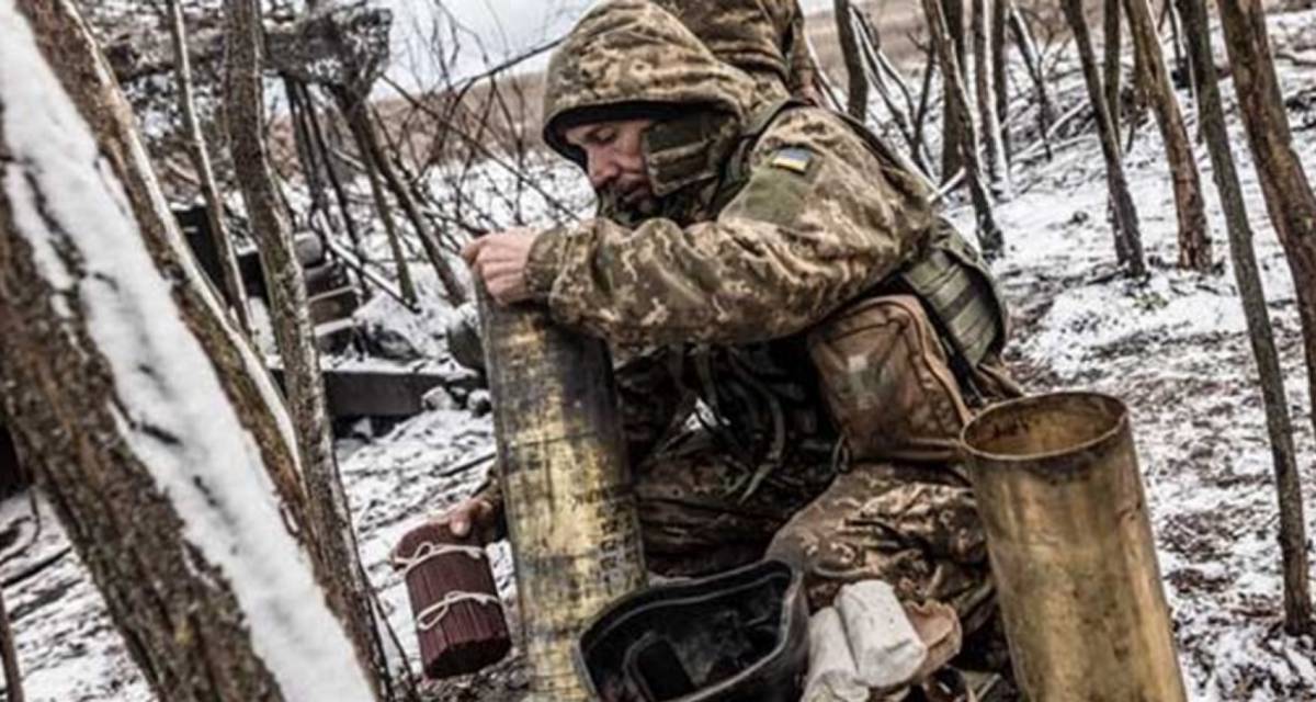 Fuerzas ucranianas se mueven hacia el Kursk a bordo de un BMP2 armado con cañón automático 2A42 de 30 mm. Fuerzas ucranianas se mueven hacia el Kursk a bordo de un BMP2 armado con cañón automático 2A42 de 30 mm.