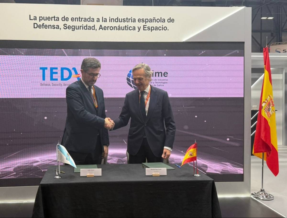 Firma del MOU en FEINDEF. (foto: TEDAE) Firma del MOU en FEINDEF. (foto: TEDAE)