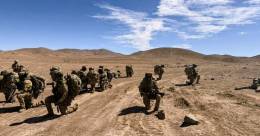 Operadores de la BOE Lautaro del Ejrcito de Chile durante un ejercicio tctico. (foto: Ejrcito de Chile)